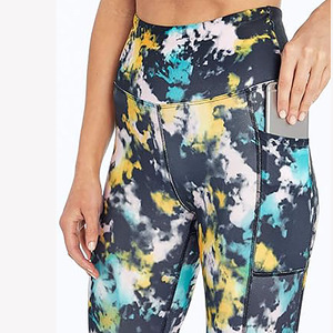 Pantalones de Yoga de cintura alta para mujer, mallas fruncidas sin costuras con múltiples sombras, tela suave, estilo informal - Product Image 6