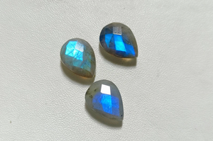 Pierre précieuse en labradorite bleue facettée en forme de goutte d'eau, cabochon briolette, pour la fabrication de bijoux, pendentif, 11x15mm - Product Image 2