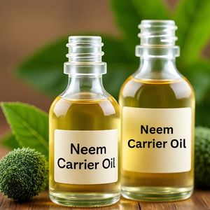 Huile de Neem indienne 100% pure et biologique |   Pressé à froid |   Vente en gros en marque blanche |   Huile Végétale Naturelle pour les Soins des Cheveux et de la Peau |   Huiles - Product Image 4