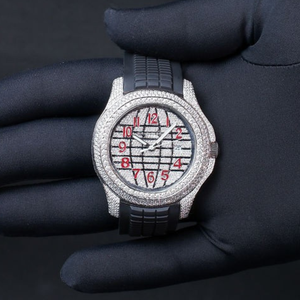 นาฬิกาบุรุษสุดหรูหน้าปัดตัวเลขสีแดงประดับเพชรแบบเต็มขอบสายยางนาฬิกาแฟชั่นฮิปฮอปนาฬิกาข้อมือควอทซ์เครื่องประดับ - Product Image 4