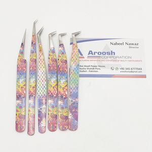 Pince à épiler professionnelle pour extension de cils à poignée diamantée avec logo personnalisé Papier à pointe pointue en acier inoxydable durable vente en gros - Product Image 2