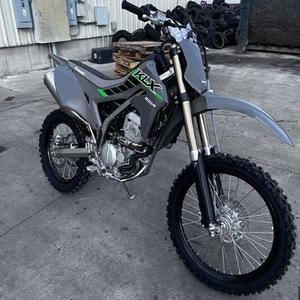 Motocyclettes Kawasaki KLX 300 Enduro 2025 - Product Image 5
