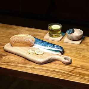 Tabla de Cortar de Madera de Acacia y Resina con Mango, Tabla de Cortar de Alta Calidad, Tabla para Servir Queso, Hecha a Mano, Duradera, Apta para Lavavajillas - Product Image 6