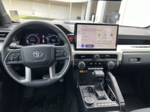 Toyota Tacoma TRD Sport d'occasion propre 2024 - Product Image 5