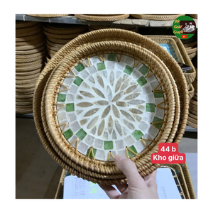 Plateau de service en mosaïque de rotin tissé à la main, mosaïque de nacre mélangée, plateau en rotin naturel pour la décoration de l'hôtel et de la maison - Product Image 3