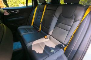 VOLVO V60 RECHARGE T8 POLESTAR 2020 d'occasion, conduite à gauche/droite - Product Image 2