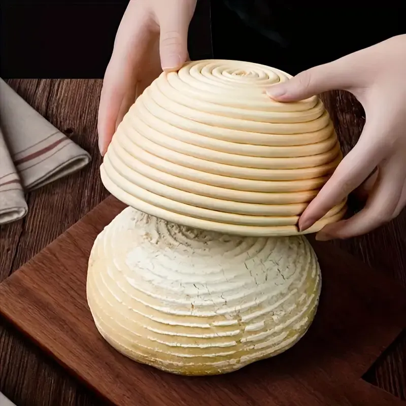 ตะกร้าใส่ขนมปังแบบกลมทำจากหวายสำหรับตกแต่งตะกร้าใส่ขนมปังทำด้วยมือสินค้าใหม่