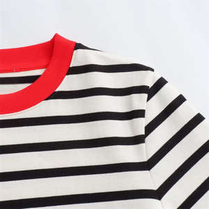 เสื้อยืดคอกลมแขนสั้นลายทาง 2026 สปริง สินค้าใหม่ ดีไซน์บล็อกสี รุ่นดิจิทัลมาตรฐาน - Product Image 2