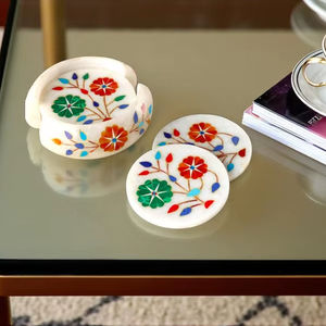 Sous-verres en marbre blanc avec incrustation de pierres semi-précieuses, décoration artisanale de style patrimonial - Product Image 1