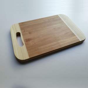 Tabla de cortar de madera de acacia pequeña personalizada hecha a mano estilo cuerno pulido para queso tabla de cortar de amor único - Product Image 2