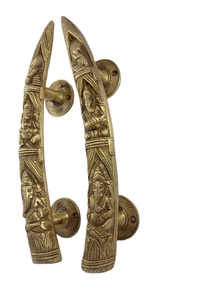 เชิงเทียนทองเหลืองทรงสูงสำหรับวางเทียนชุดวินเทจ - Product Image 5