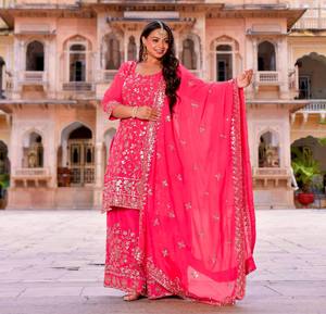 Top De Fiesta De Diseñador-Plazzo Con Dupatta - Product Image 2