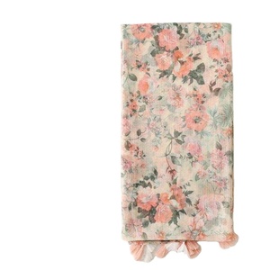 ผ้าคลุมไหล่กันแดดลายดอกไม้สีชมพูสำหรับผู้หญิง ผ้าฝ้ายลินิน พิมพ์ลายดอกไม้สดใส เรียบง่าย สไตล์ใหม่ ขายส่ง - Product Image 3