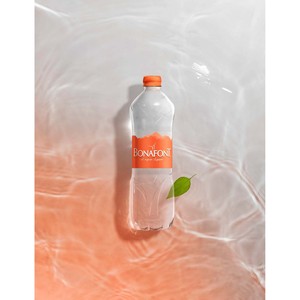 Agua crujiente, sabor natural de Bonafont directamente de la fuente - Product Image 1