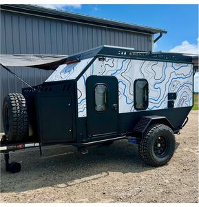 Estándares de alta calidad Camper 4 personas Remolque de lágrima Camping caravana Remolque de viaje con cocina para la venta. - Product Image 1