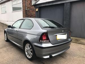 BMW SERIE 3 USADO CON VOLANTE A LA IZQUIERDA/DERECHA - Product Image 2