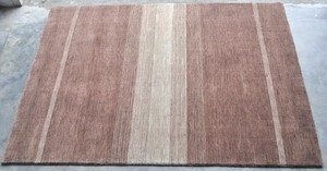 Tapis de mariage écologique de qualité supérieure Tapis brodé en coton fabriqué à la main Métier à tisser unique en vente - Product Image 3