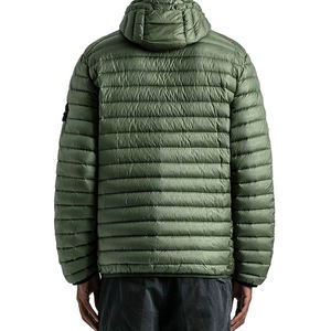 เสื้อแจ็คเก็ตพัฟเฟอร์สีเขียวเข้มคุณภาพสูง ปี 2025 สำหรับผู้ชาย ผ้าสั่งทำพิเศษ บุด้วยใยฝ้าย สำหรับฤดูหนาว - Product Image 4