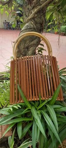 กระเป๋าไม้ไผ่ทำมือดูมีสไตล์ฤดูร้อนสำหรับร้านค้าปลีกส่งออกและสไตล์การเดินทางแฟชั่นสบายๆ - Product Image 5