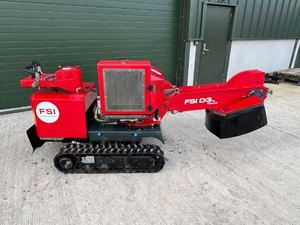 EN VENTA: Trituradora de tocones con control remoto FSI D30 Track |   Diésel de 30 HP - Product Image 3