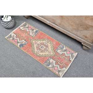 Classic Bohemian <b>Red</b> Beige <b>Wool</b> Rug 1.2x2.7ft Turkish Style Handmade Patchwork Design Latex for Bedside Rectangle Hallway - Product Image 2
