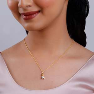 จี้เพชรลายขนแกะสีทองสำหรับผู้หญิงและผู้ชายดีไซน์หรูหราและประณีต - Product Image 2