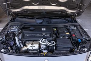 Mercedes-Benz G L A45 AMG 2015 USADO con Volante a la Izquierda/Derecha - Product Image 2