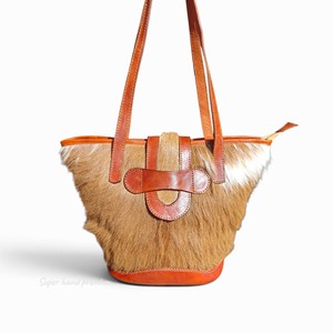 Sac à main en cuir de vachette véritable fait main de qualité supérieure pour femmes, avec deux fermetures à glissière, style western vintage - Product Image 1