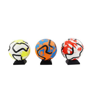 Nuevo estilo de diseño de alta calidad fútbol personalizado pantalla impresa logotipo al aire libre entrenamiento deporte tamaño 5 balón de fútbol - Product Image 6