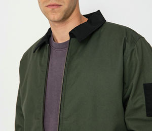 Veste utilitaire décontractée pour hommes en coton de haute qualité personnalisée en toile épaisse délavée à l'acide avec fermeture éclair et poches - Product Image 2