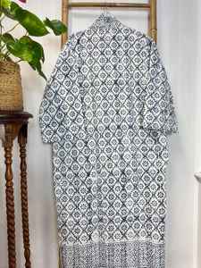 Beautiful Western Printing Summer and Spring Knee Length <b>Jacket</b> <b>Kantha</b> Kimono Women Ladies Beach Party Outfits in Indian Styles - Product Image 5