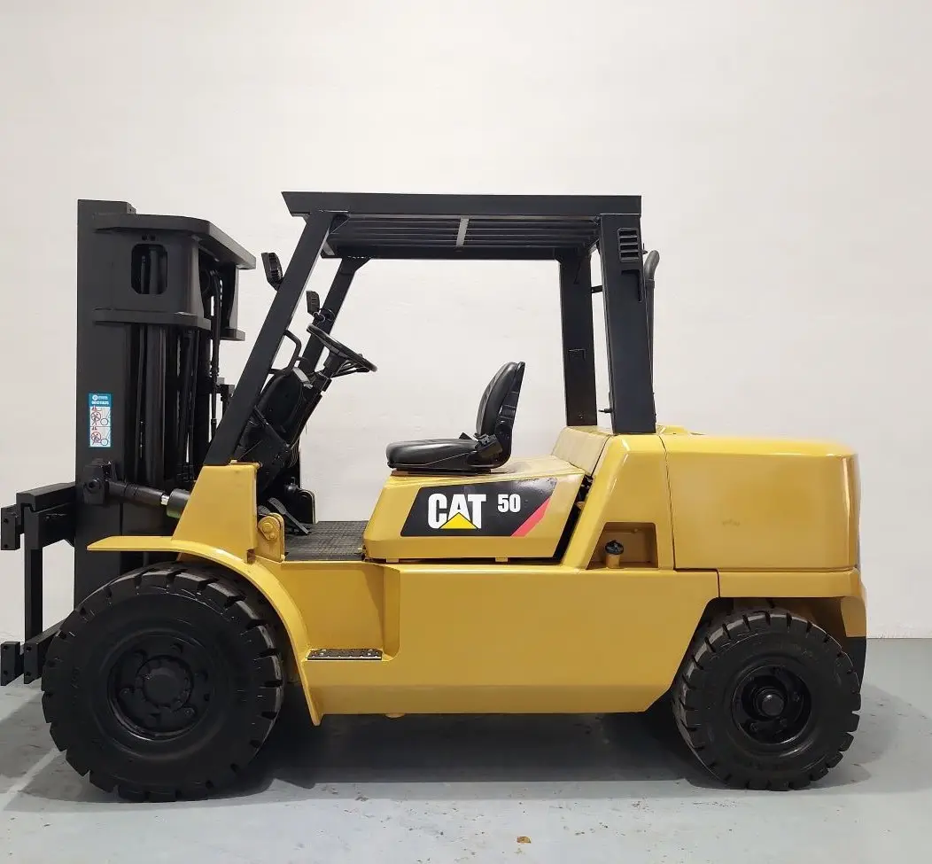 رافعة شوكية كهربائية Caterpillar PD9000 رخيصة السعر من المصنع لعام 2021 رفع 1.5 طن 2 طن 3 طن 5 طن 48 فولت رافعة شوكية Caterpillar DP40