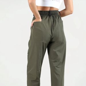 Pantalones Cargo utilitarios para mujer de alta calidad, cómodos y versátiles, perfectos para ropa informal y exploración al aire libre - Product Image 4