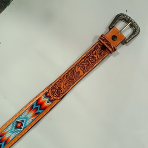 Hebilla de cinturón de metal de aleación Cinturón de cuentas azteca occidental de cuero de vaca con diseño de mano ondulado de cesta al mejor precio para hombres y mujeres - Product Image 3