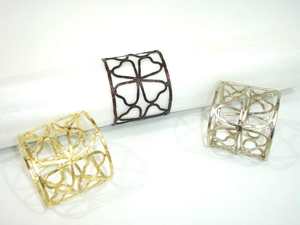 แหวนรองผ้าเช็ดปากเหล็กโบราณ แหวนรองผ้าเช็ดปากงานแต่งงาน แหวนรองผ้าเช็ดปากลวดเงิน สำหรับเทศกาล ตกแต่งบนโต๊ะอาหาร ดีไซน์เนอร์ - Product Image 2