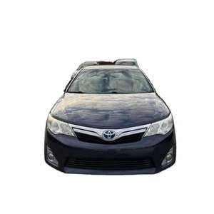 Venta al por mayor: Toyota Camry Híbrido XLE Sedán 4D 2014, Volante a la Izquierda, Asientos de Cuero, Cámara Trasera, Euro III, Faros LED, Techo Solar, Pantalla Táctil de 8 Pulgadas, Usado - Product Image 1