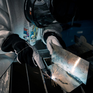 ถุงมือช่างเชื่อมคุณภาพระดับพรีเมี่ยมถุงมือกันความร้อนทนทานจากปากีสถาน - Product Image 6