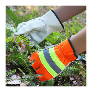 ถุงมือทำงาน Hi VIS ทำมาเพื่อการยึดเกาะที่เชื่อถือได้ในระหว่างการทำงานหนักถุงมือทำงาน Hi VIS ที่ออกแบบมาสำหรับอุตสาหกรรมและการใช้งานทั่วไป - Product Image 6