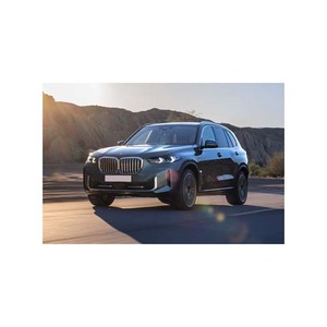 BMW X5 en venta Tecnología avanzada Manejo superior Cabina espaciosa Asientos de cuero oscuro AWD Drive Tamaño de neumático R15 - Product Image 6