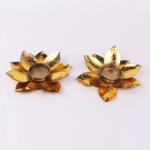 Bougeoir Lotus pour votre maison Lumière apaisante Porte-lumière suspendu pour élever votre espace - Product Image 3