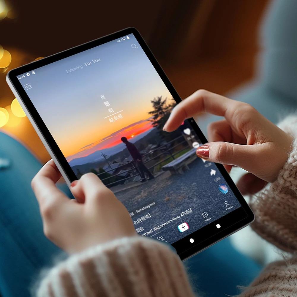 Alldocube Iplay 60 Lite Tablet 2-in-1 with 128GB ROM, 4GB RAM