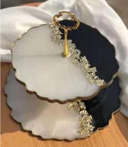 Support à gâteau en résine jaune de luxe à 3 niveaux Porte-dessert décoratif unique pour mariages anniversaires Tea Parties et célébrations - Product Image 4