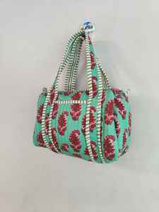 กระเป๋าถือสะพายไหล่ลายดอกไม้ขนาดเล็ก ผ้าฝ้ายเย็บลายแบบอินเดีย ทำมือสำหรับผู้หญิง มีซิปปิด เหมาะสำหรับไปทะเล งานแต่งงาน ตลาด หรือช้อปปิ้ง - Product Image 6