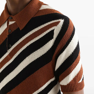 เสื้อโปโลผ้าฝ้าย100% สำหรับผู้ชายเสื้อเชิ๊ตแขนสั้นระบายอากาศได้ดีปักลายทางผ้าคอตตอนสีทึบดีไซน์แบบกำหนดเองได้ - Product Image 2