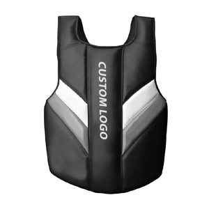 Protège-poitrine de boxe MMA noir, blanc, rouge, PVC, haute qualité, durable, couleurs personnalisées - Product Image 1