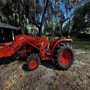 รถแทรกเตอร์สำหรับ L4701คูโบต้ารถแทรกเตอร์สำหรับฟาร์ม4WD ล้อมีอะไหล่เครื่องยนต์รถแทรกเตอร์ - Product Image 4