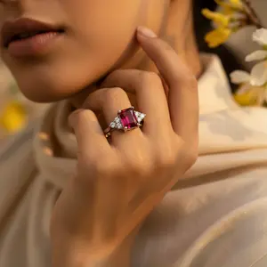 แหวนเงินสไตล์วินเทจ ประดับพลอยทับทิม ดีไซน์ทันสมัย ขนาดฟรีไซส์ - Product Image 1