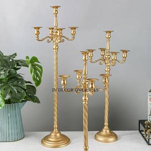 Look élégant Candélabre à 5 bras design unique et élégant fini argent pour la décoration de table de mariage et d'événements au prix le plus bas - Product Image 2
