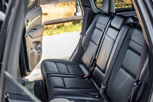 Neat 2021 J-eep Grand Cherokee Trailhawk 4x4 - Product Image 3