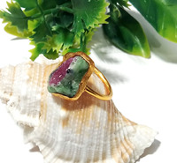 Anillo de Plata de Ley Chapado en Oro con Piedra Preciosa de Rubí Zoisita, Hermoso Anillo de Piedra de Rubí Zoisita en Bruto, Regalo para Mujer